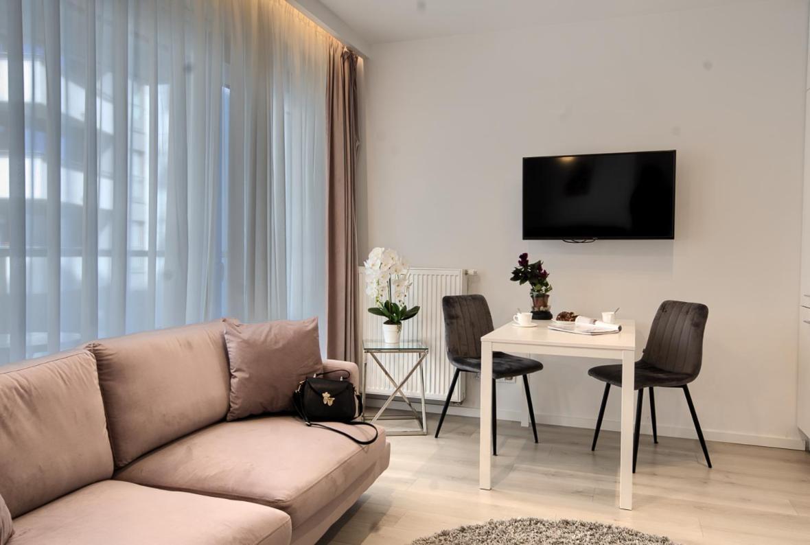 Mayad Residence Varşovia Exterior foto